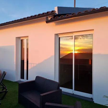 Holiday home Casa Caromba, Sunrise *
