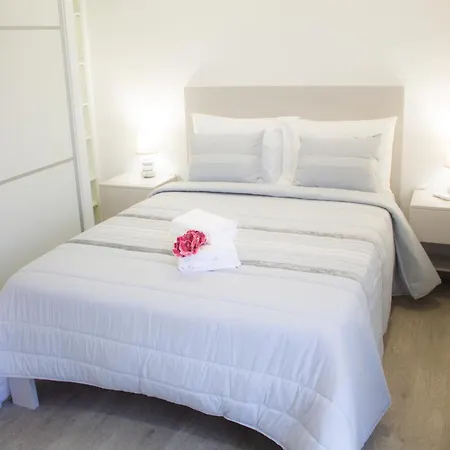 Holiday home Casa Caromba, Sunrise *